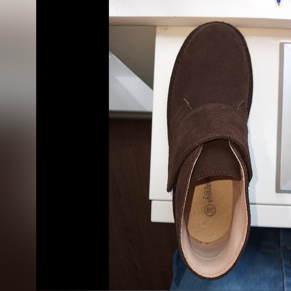 Children Chic Chukka Boot size 2.5 - 3 Kids in Expresso Brown - Picture 7 of 7